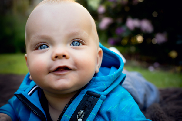 udendørs babyfotografi